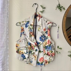 Forever 21 floral vest